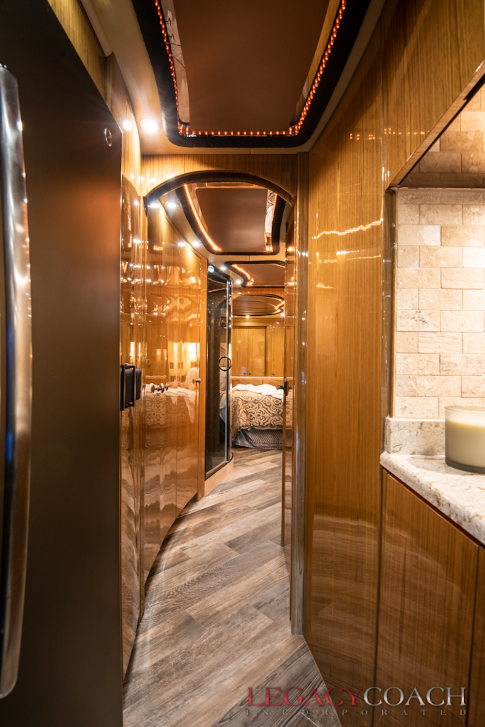 2007 Prevost Millennium H3-45 For Sale