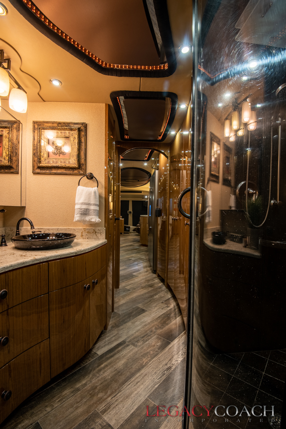 2007 Prevost Millennium H3-45 For Sale