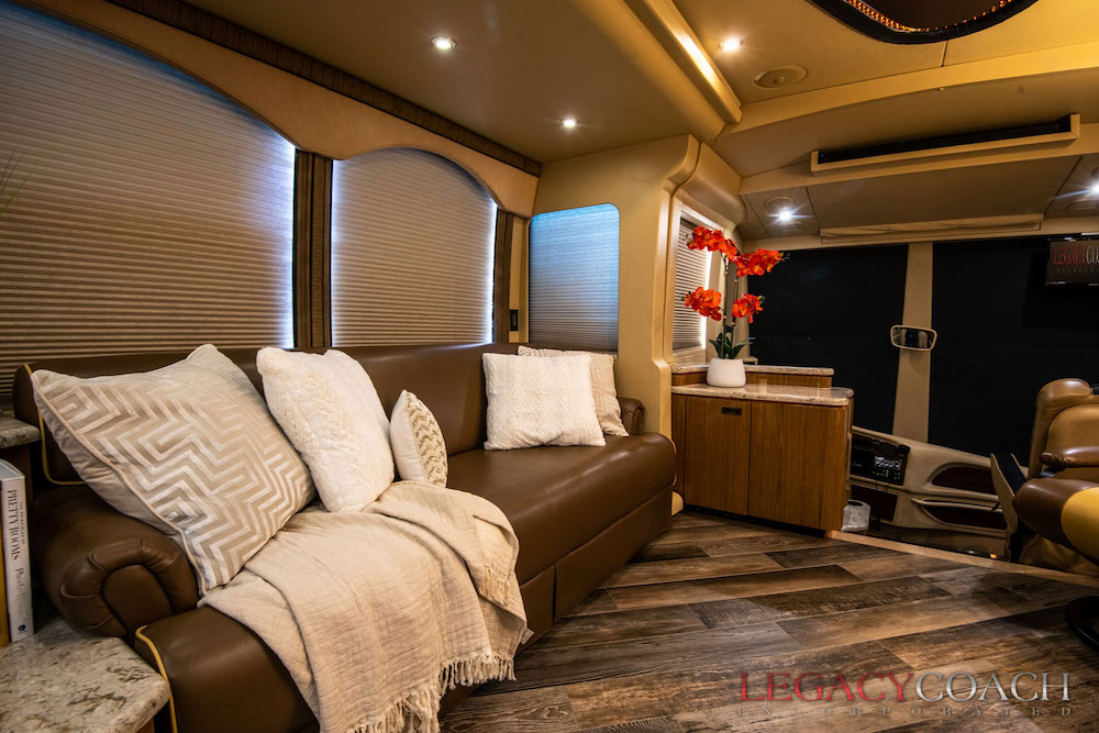 2007 Prevost Millennium H3-45 For Sale