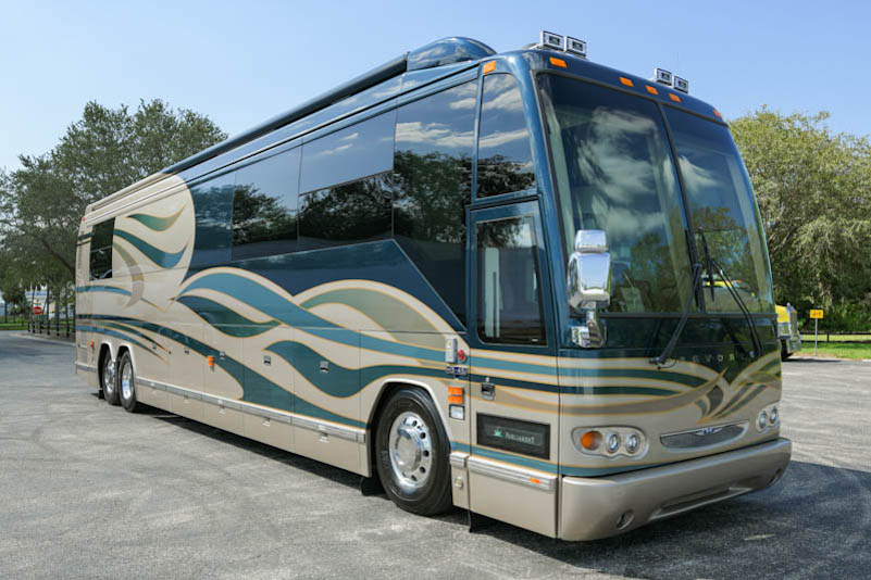2007 Prevost Parliament H3-45 For Sale