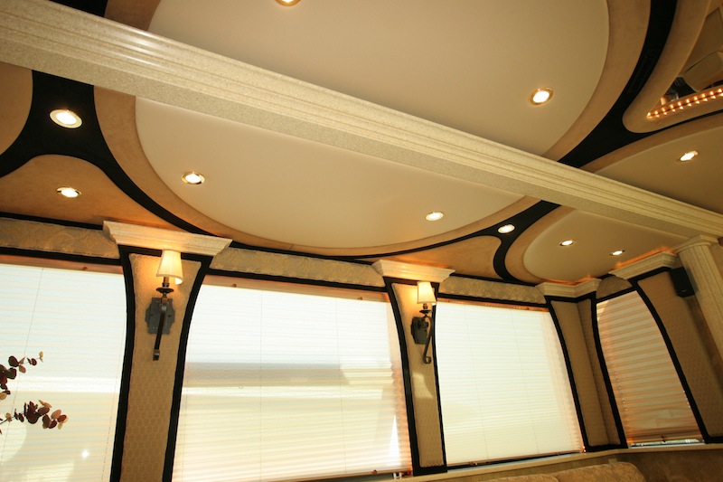 2007 Prevost Thompson XLII For Sale
