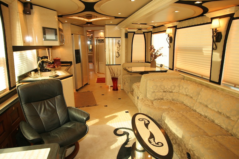 2007 Prevost Thompson XLII For Sale