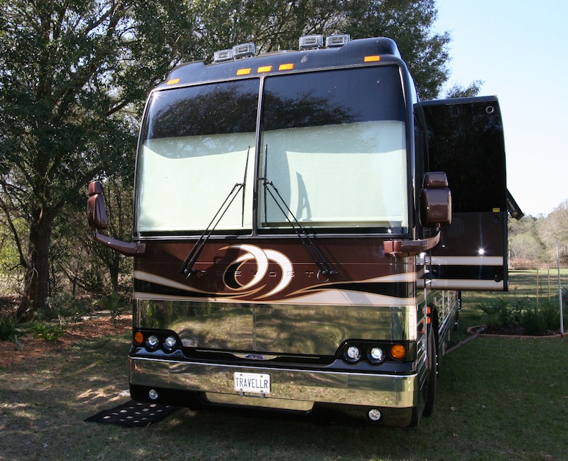 2007 Prevost Thompson XLII For Sale