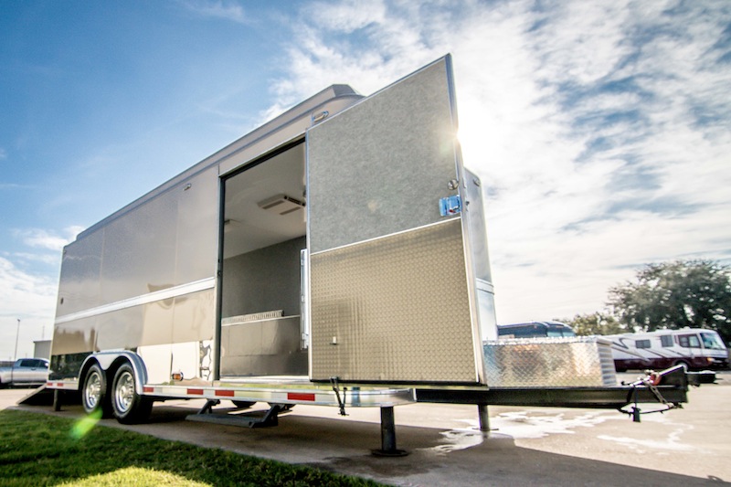 2008 Custom Competition Trailer 26'