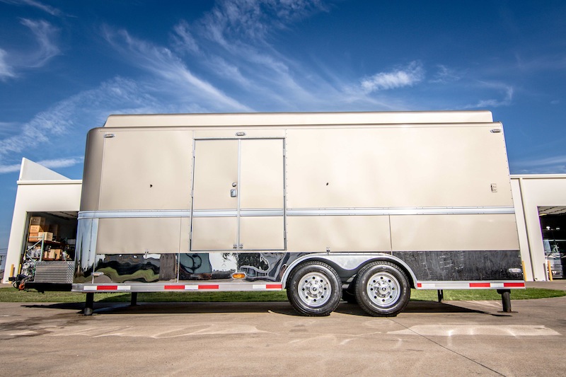 2008 Custom Competition Trailer 26'