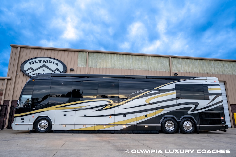 2008 Prevost Amadas H3-45 For Sale