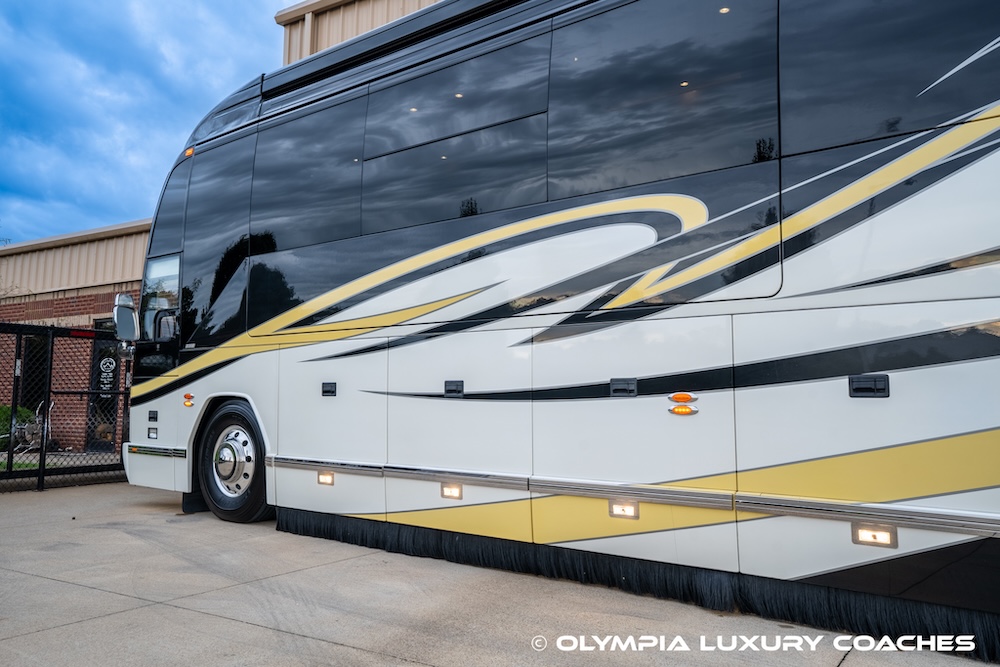 2008 Prevost Amadas H3-45 For Sale