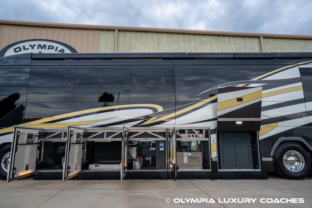 2008 Prevost Amadas H3-45 For Sale