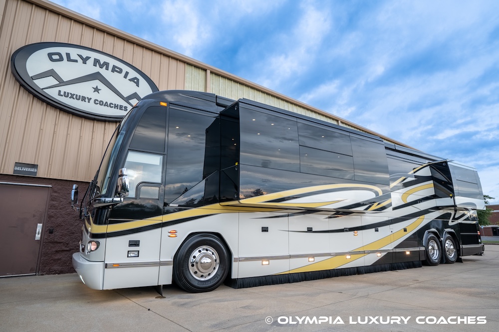 2008 Prevost Amadas H3-45 For Sale