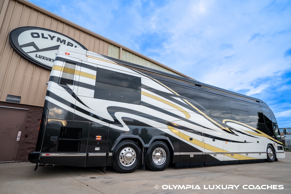 2008 Prevost Amadas H3-45 For Sale
