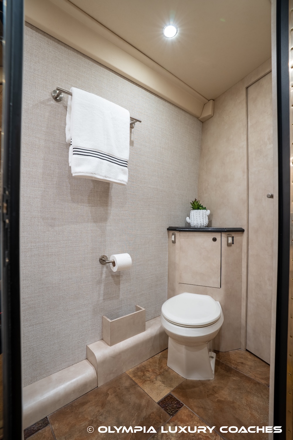 2008 Prevost Amadas H3-45 For Sale