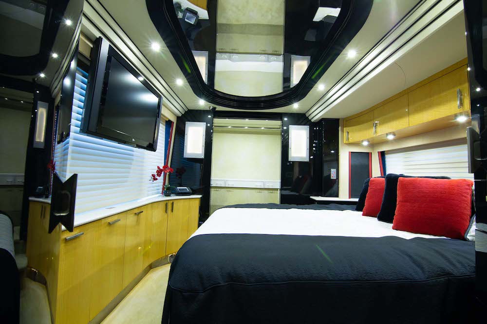 2008 Prevost Country Coach XLII For Sale