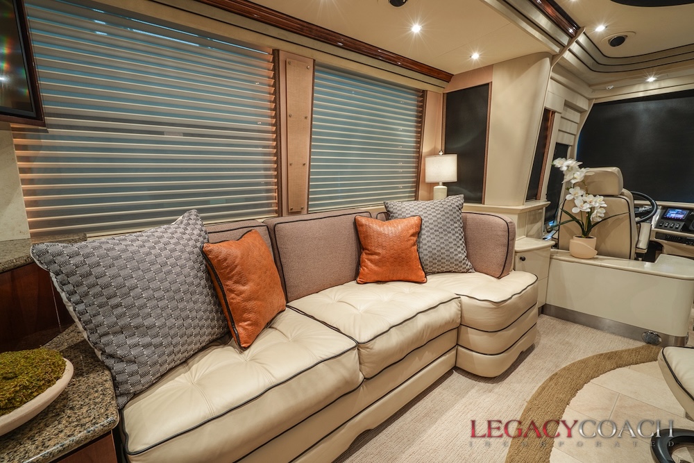 2008 Prevost  Country Coach XLIIFor Sale