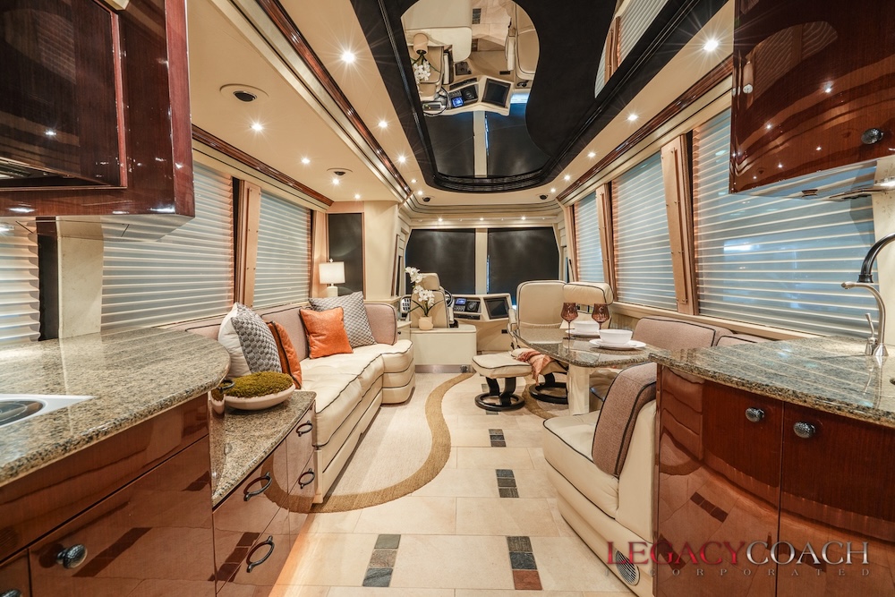 2008 Prevost  Country Coach XLIIFor Sale