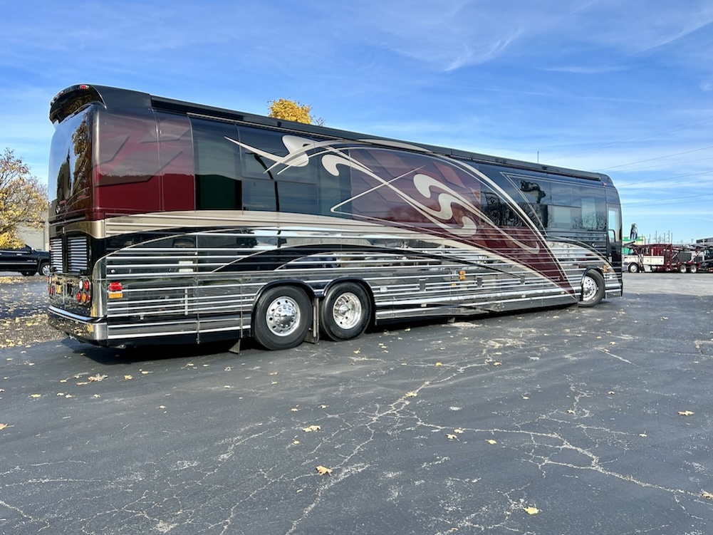 2008 Prevost  Country Coach XLII For Sale