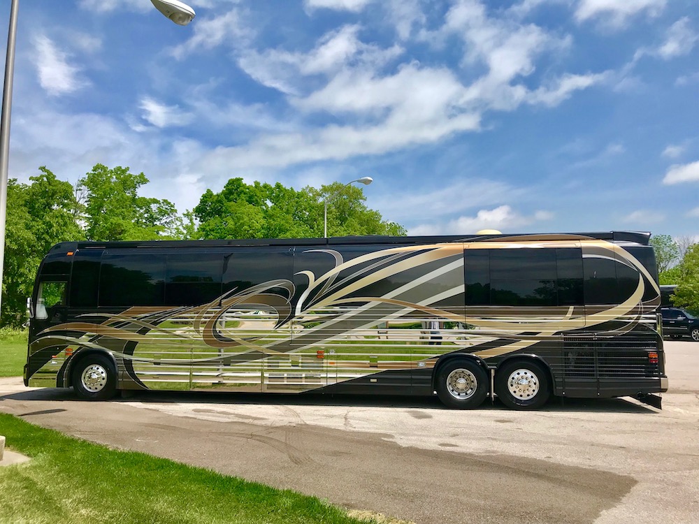 2008 Prevost Country Coach XLII For Sale