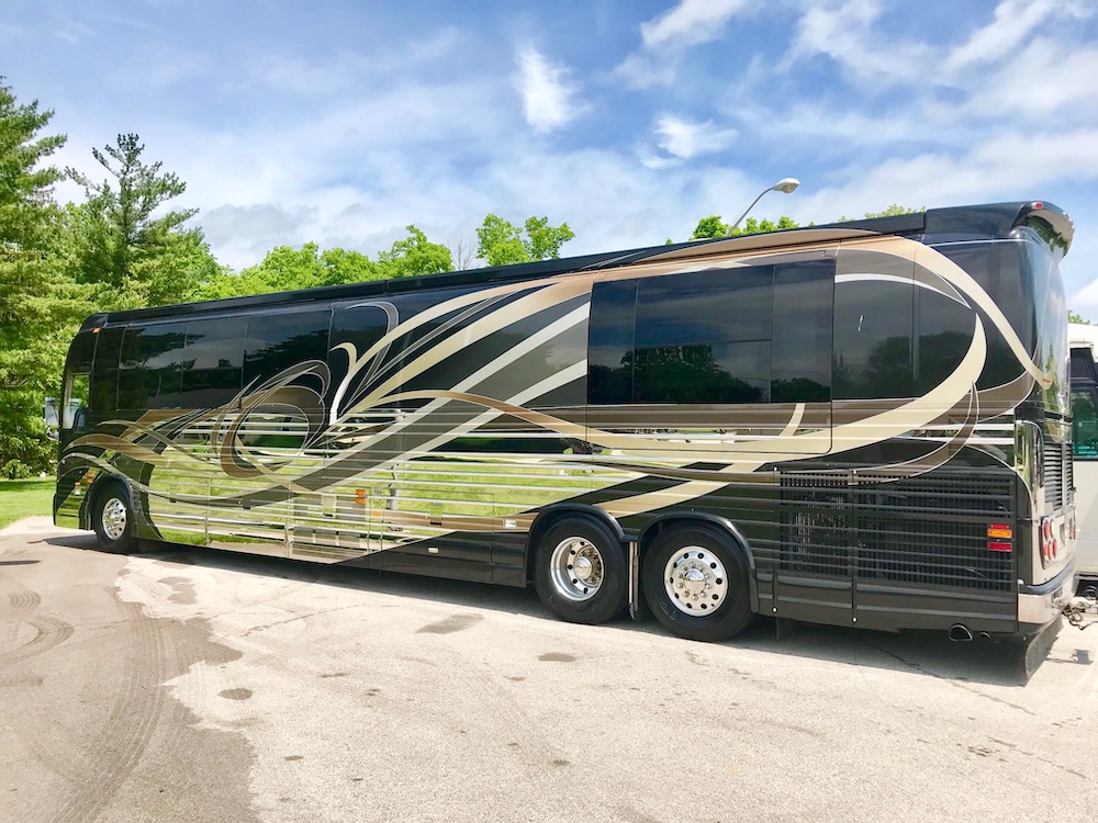 2008 Prevost Country Coach XLII For Sale