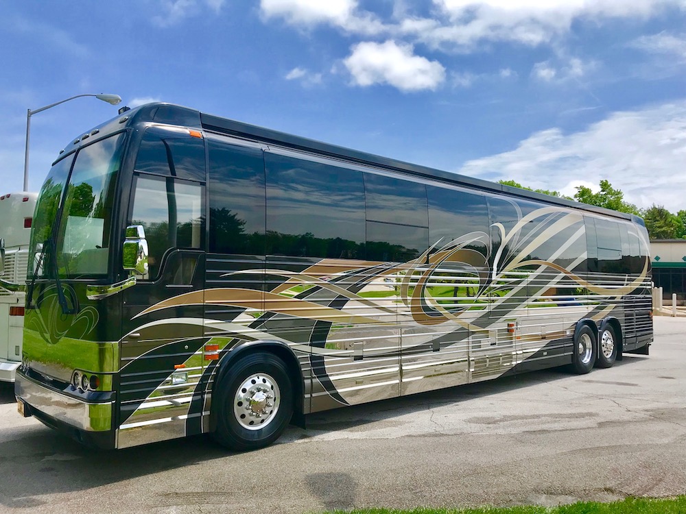 2008 Prevost Country Coach XLII For Sale