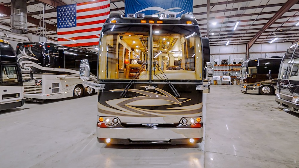 2008 Prevost Featherlite XLII For Sale