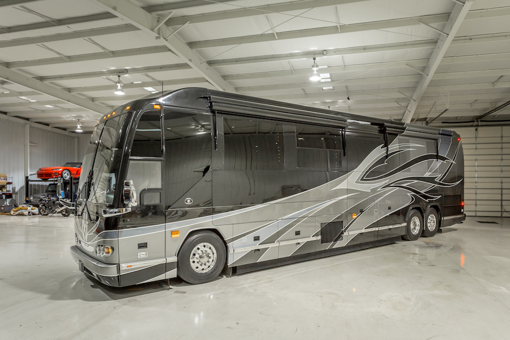 2008 Prevost Featherlite H3-45 For Sale