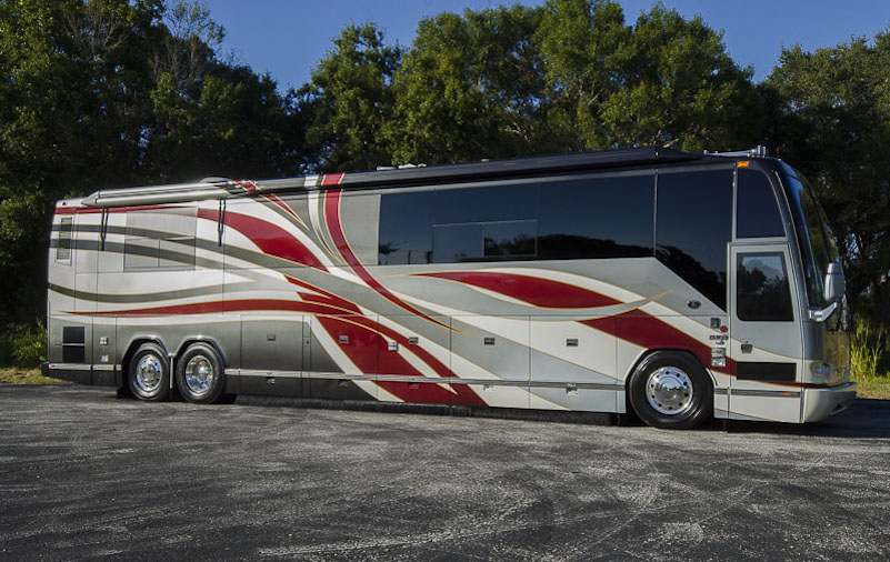 2008 Prevost Featherlite H3-45 For Sale