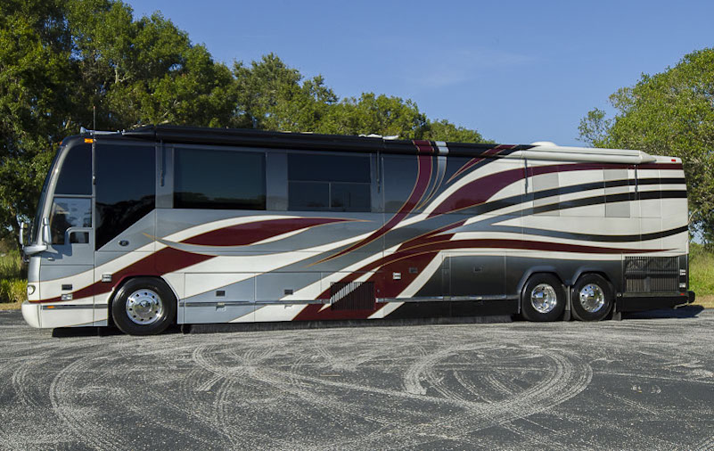 2008 Prevost Featherlite H3-45 For Sale