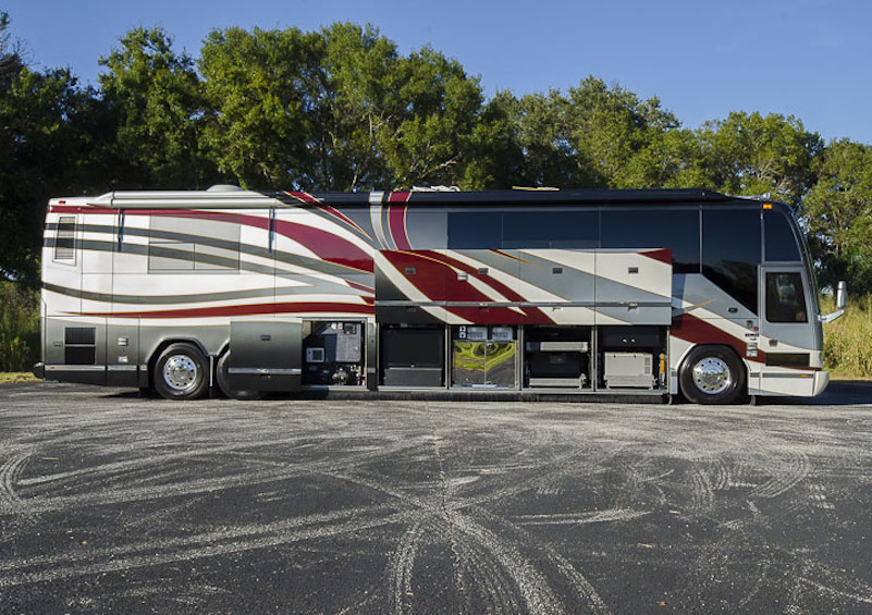 2008 Prevost Featherlite H3-45 For Sale