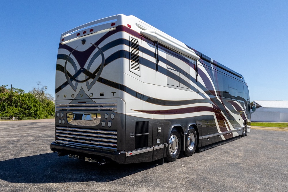 2008 Prevost Featherlite H3-45 For Sale