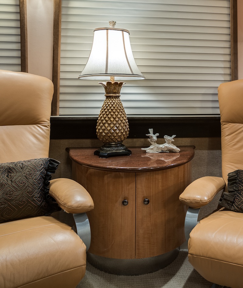 2008 Prevost Legendary XLII For Sale