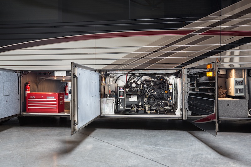 2008 Prevost Legendary XLII For Sale