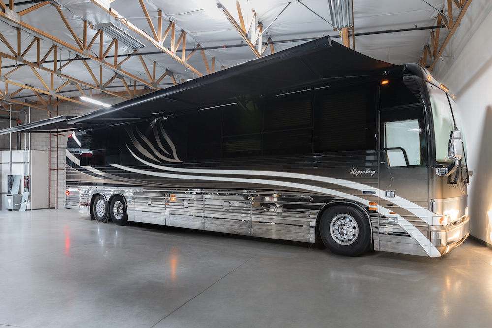 2008 Prevost Legendary XLII For Sale