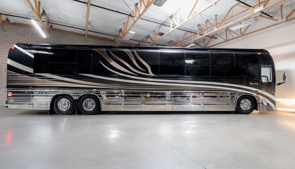 2008 Prevost Legendary XLII For Sale