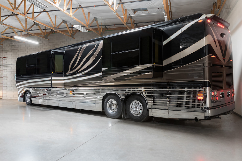 2008 Prevost Legendary XLII For Sale