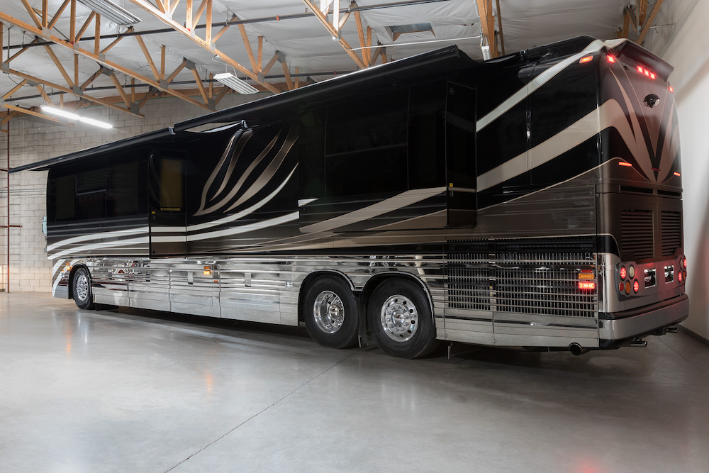 2008 Prevost Legendary XLII For Sale