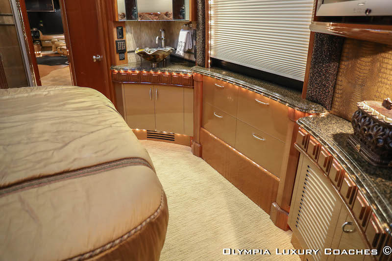 2008 Prevost Liberty XLII For Sale