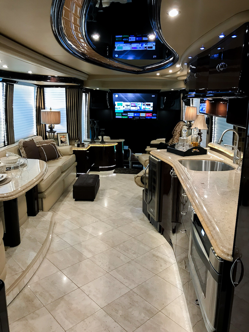 2008 Prevost Liberty H3-45 For Sale