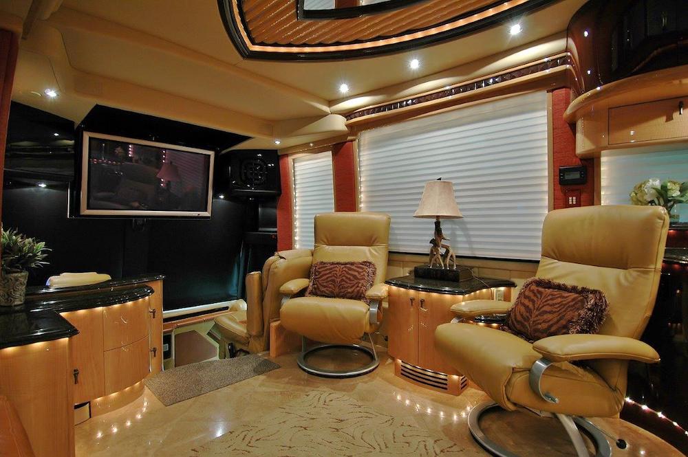 2008 Prevost Liberty H3-45 For Sale