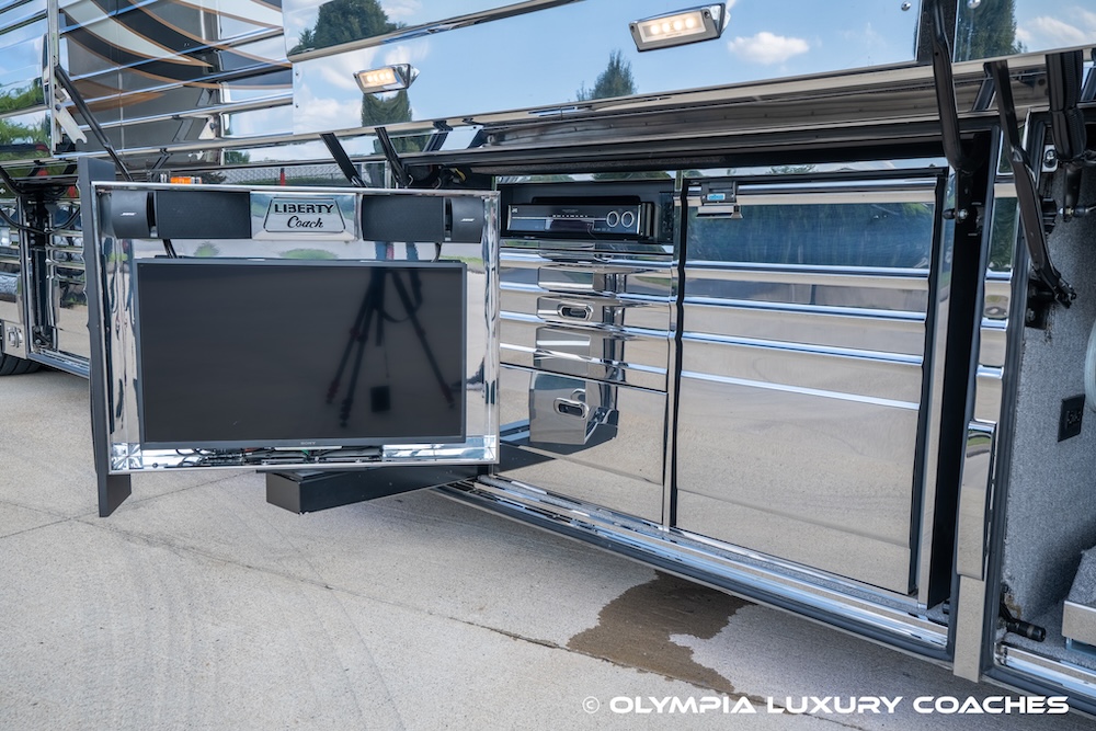 2008 Prevost Liberty XLII For Sale