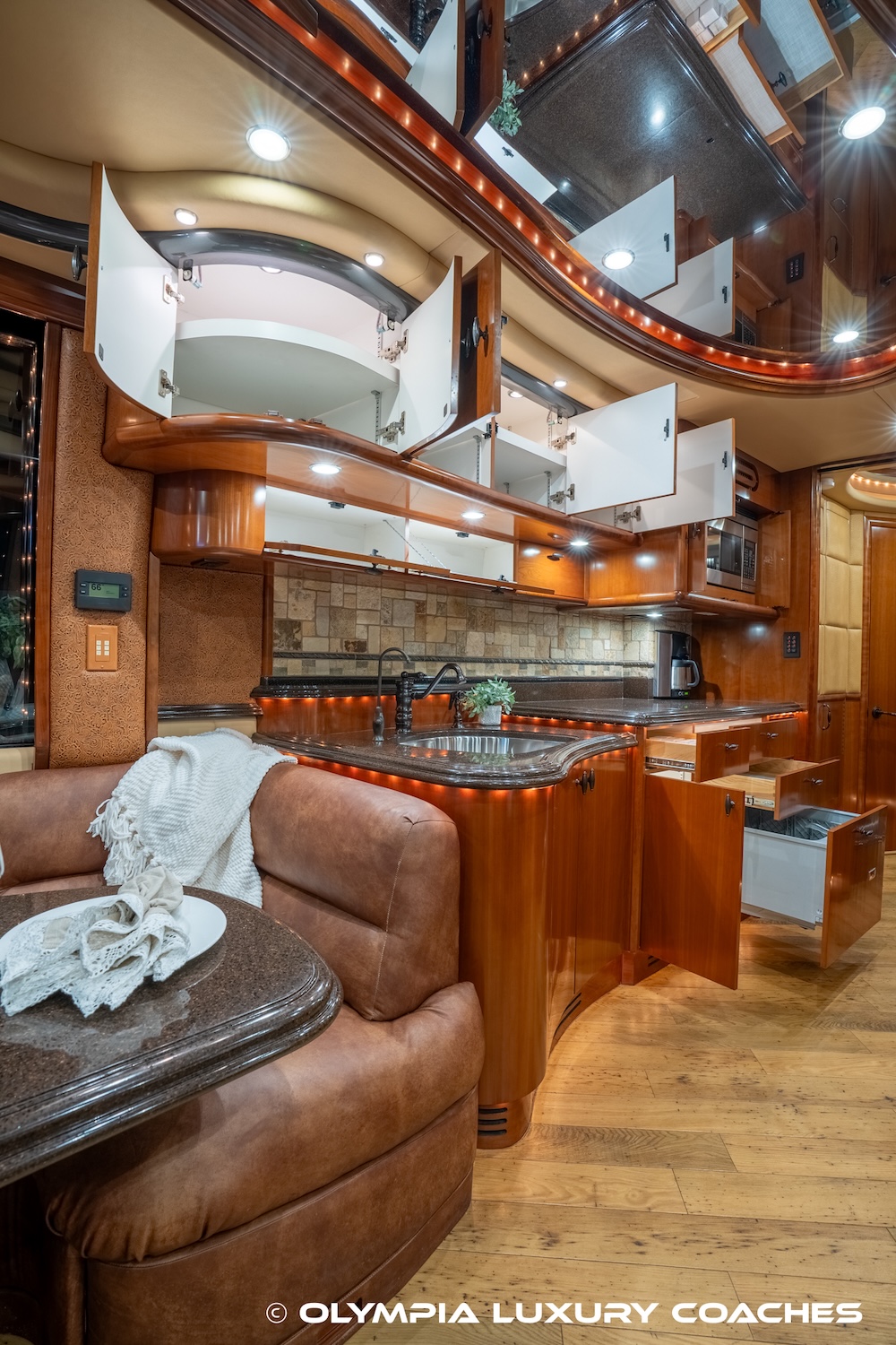 2008 Prevost Liberty XLII For Sale