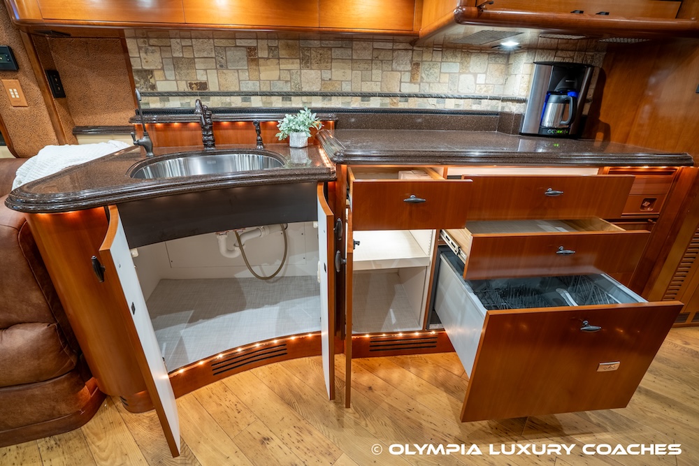 2008 Prevost Liberty XLII For Sale