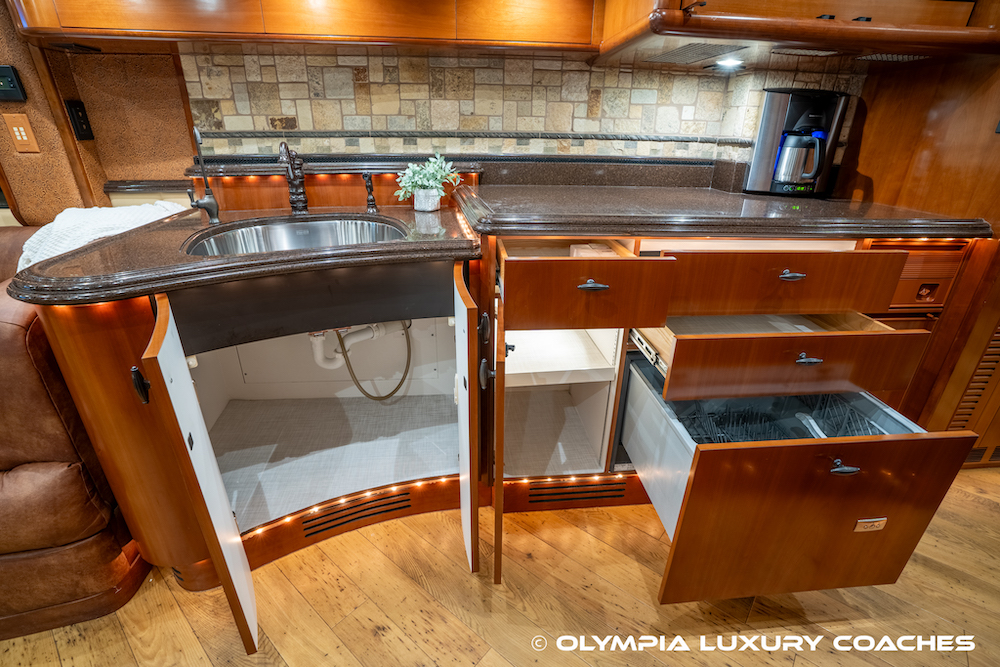 2008 Prevost Liberty XLII For Sale