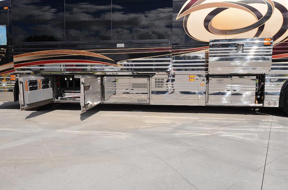 2008 Prevost Liberty XLII For Sale