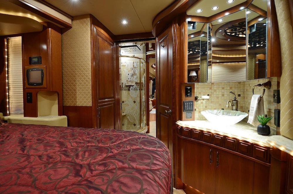 2008 Prevost Liberty XLII For Sale