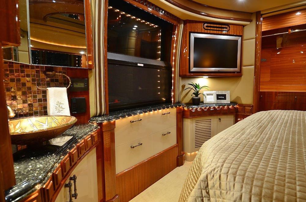 2008 Prevost Liberty XLII For Sale