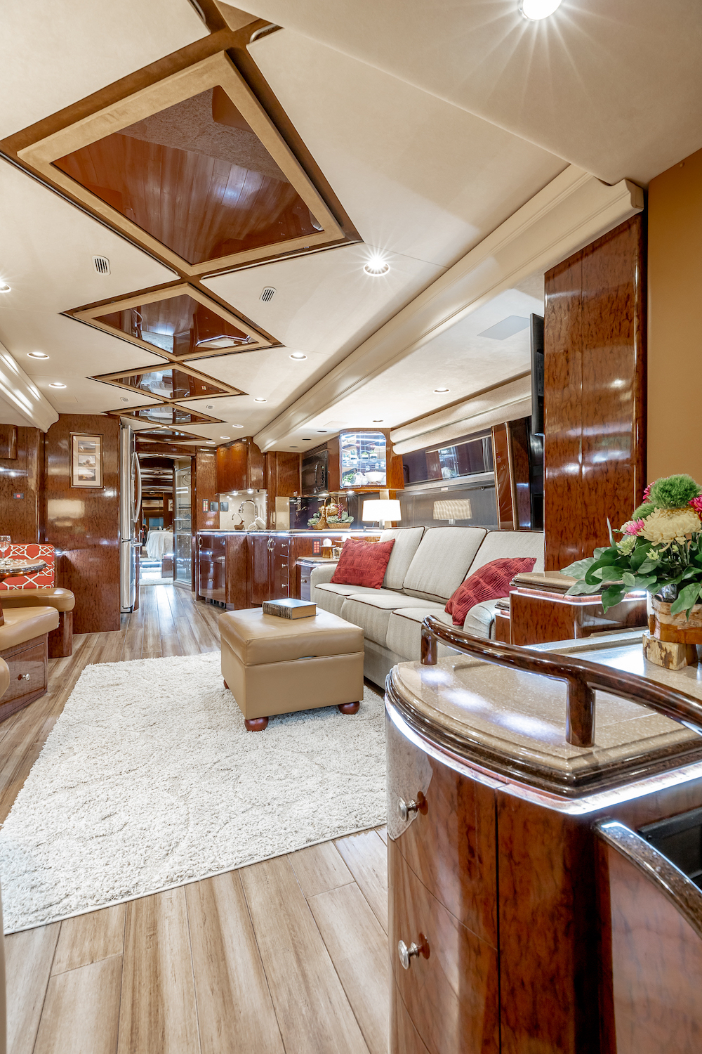 2008 Prevost Marathon H3-45 For Sale