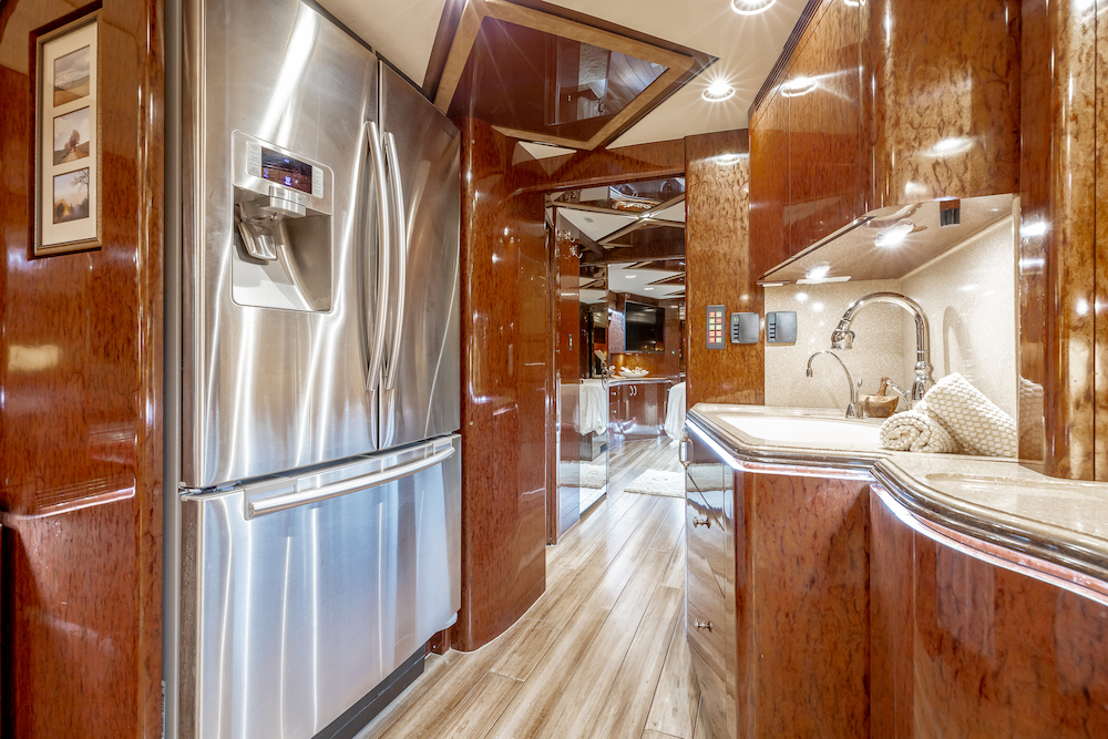 2008 Prevost Marathon H3-45 For Sale