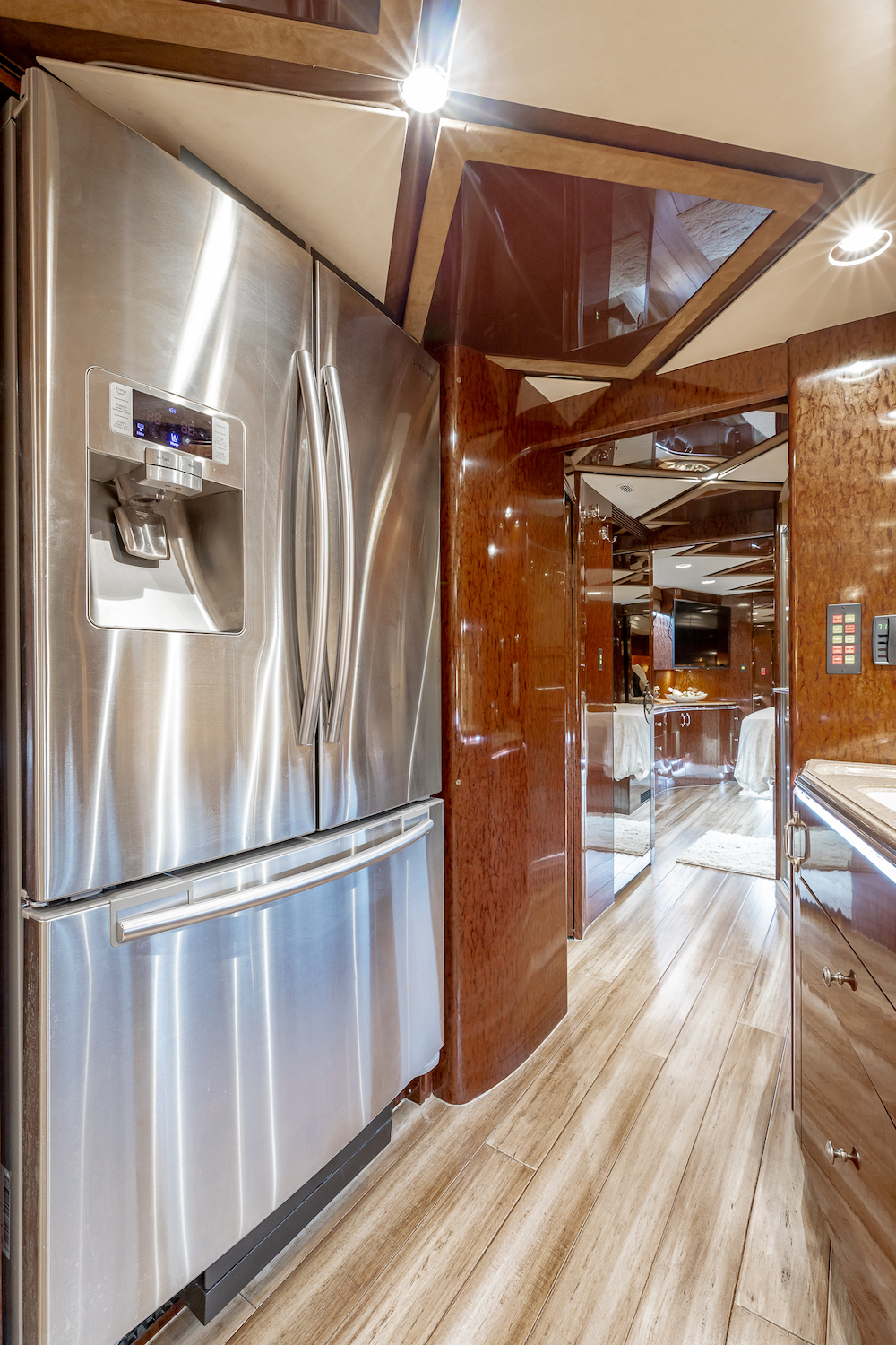 2008 Prevost Marathon H3-45 For Sale