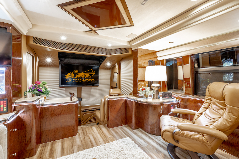 2008 Prevost Marathon H3-45 For Sale