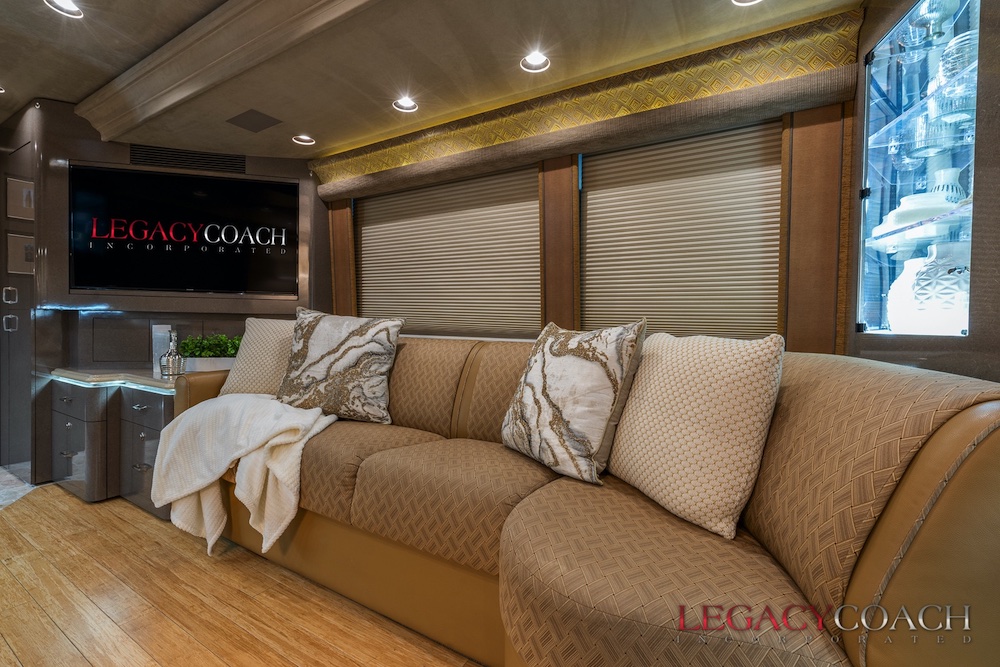 2008 Prevost Marathon H3-45 For Sale