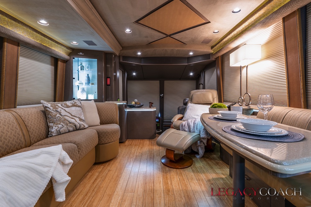 2008 Prevost Marathon H3-45 For Sale